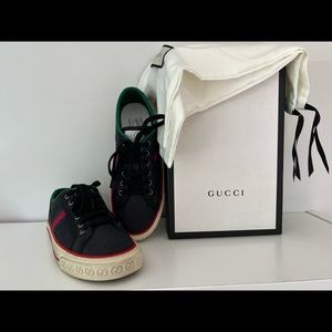 GUCCI TENNIS SNEAKERS